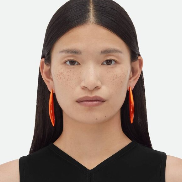 New Bottega Veneta Sardine Earring in Silver, Gold, & Papaya dangle - Picture 6 of 9